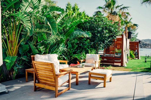 The Ultimate Guide to Selecting the Perfect Garden Furniture for Your Outdoor Sanctuary